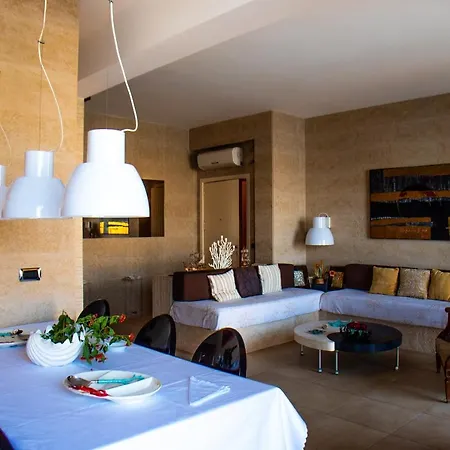 Agatha House Taormina-with Private Beach Таормина