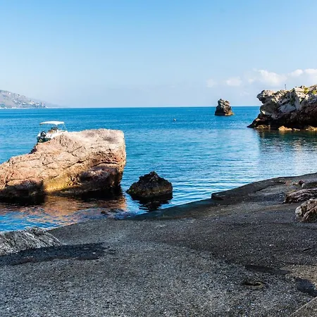 Agatha House Taormina-with Private Beach Apartment